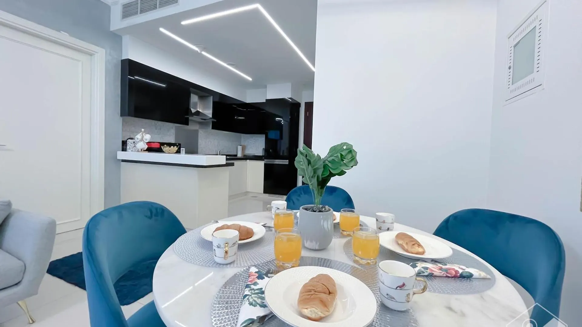Damac Dubai Mall Luxury 1B Apartment